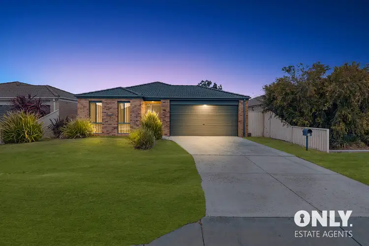 19 Salvia Avenue, Pakenham VIC 3810