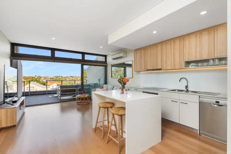 16/405 Oxford Street, Mount Hawthorn WA 6016