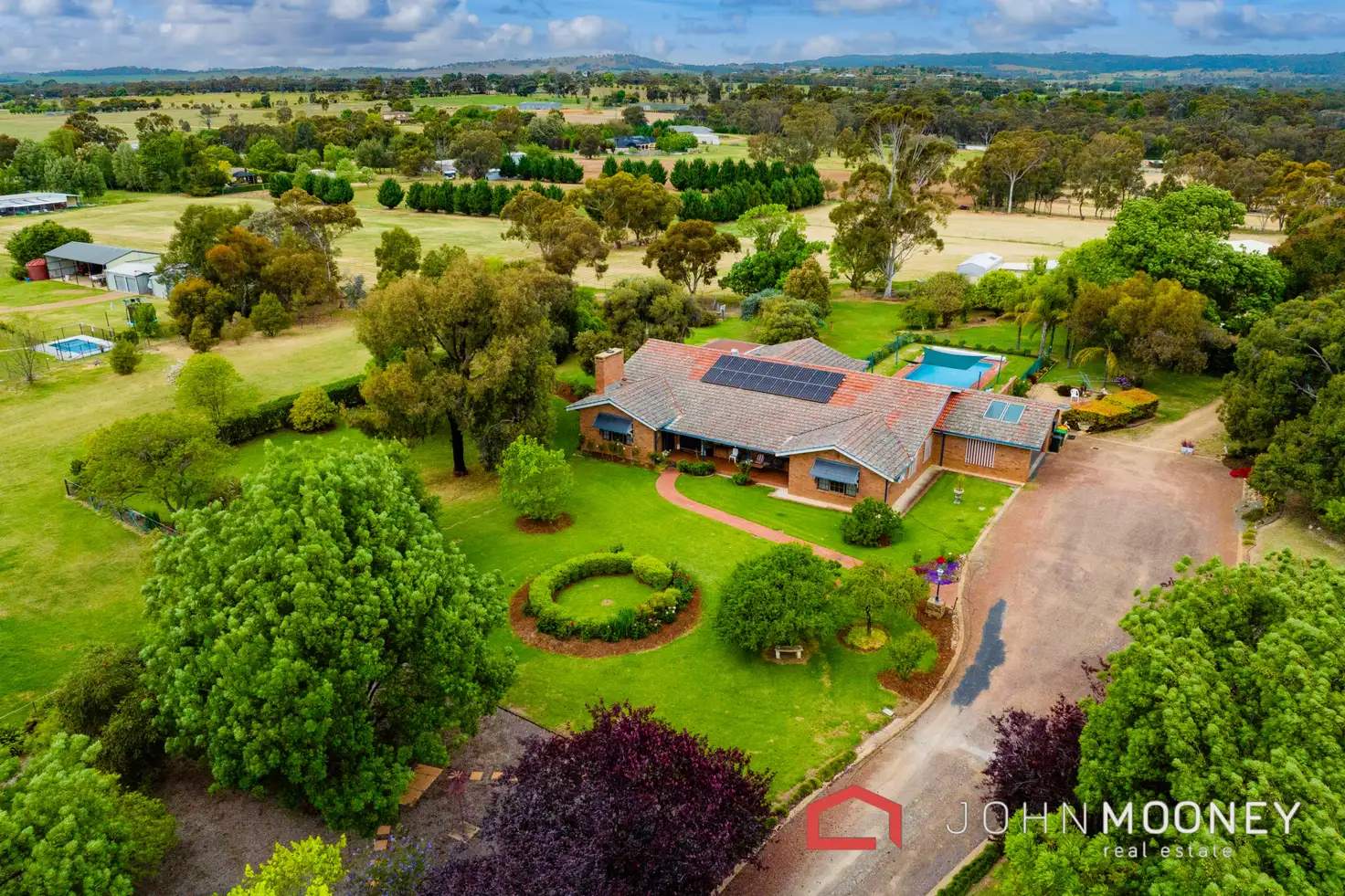Main view of Homely house listing, 2 Silverwood Road, Lake Albert NSW 2650