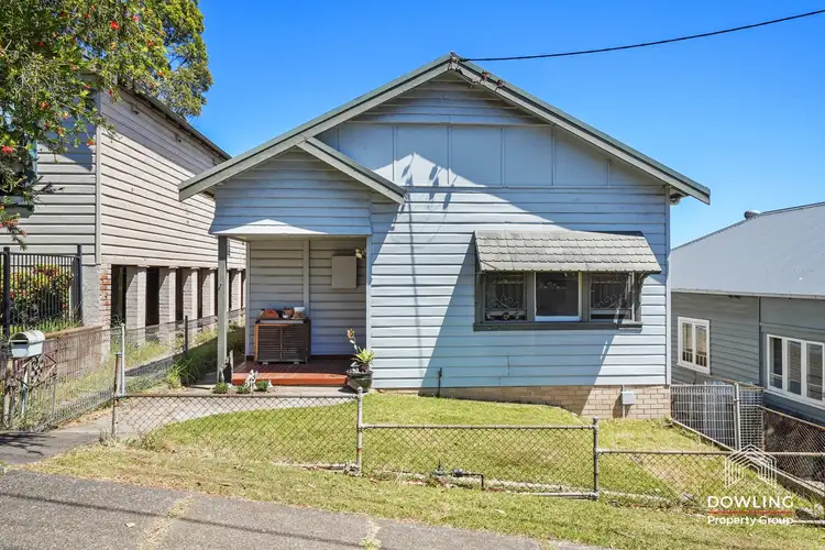 80 Woodstock Street, Mayfield NSW 2304