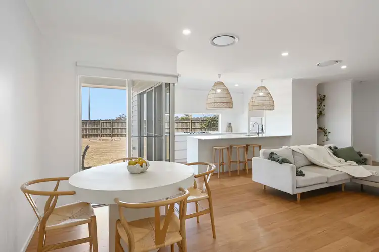 Fifth view of Homely house listing, 5 Rasmussen Court, Kleinton QLD 4352