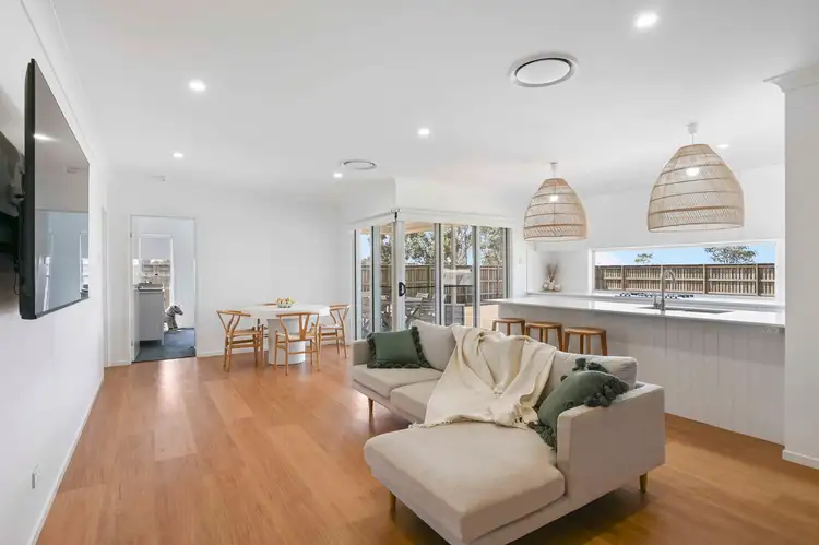 Sixth view of Homely house listing, 5 Rasmussen Court, Kleinton QLD 4352