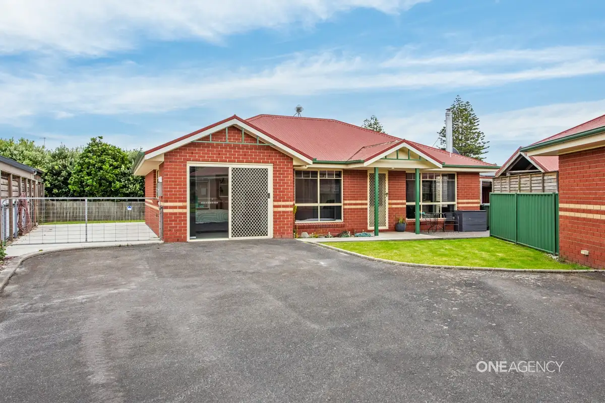 Main view of Homely unit listing, 2/7 Cripps Street, Stanley TAS 7331