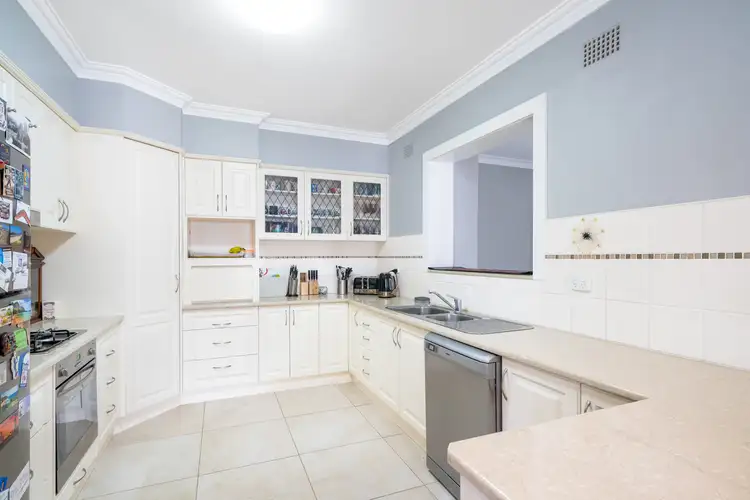 Fifth view of Homely house listing, 199 Hope Street, Bathurst NSW 2795
