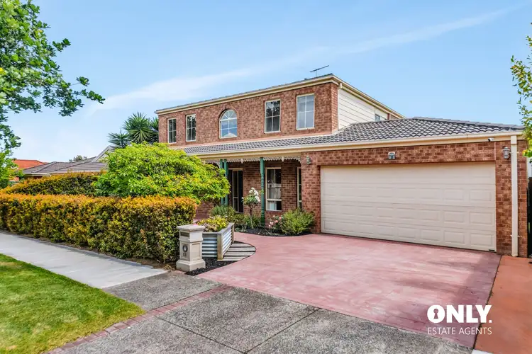 23 Streeton Way, Berwick VIC 3806