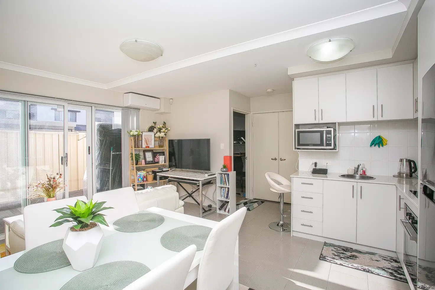 Main view of Homely unit listing, 5/1 Spring Avenue, Midland WA 6056