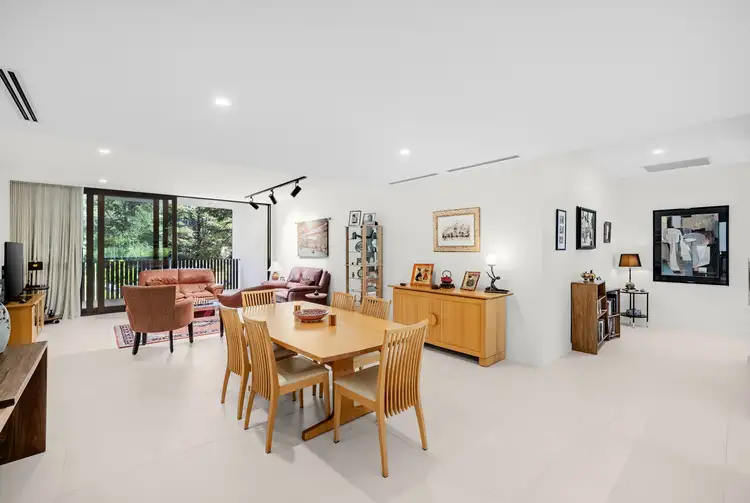12/22 Canberra Avenue, Forrest ACT 2603