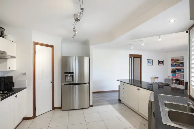 Fifth view of Homely house listing, 30 Chinchilla Way, Albion Park NSW 2527
