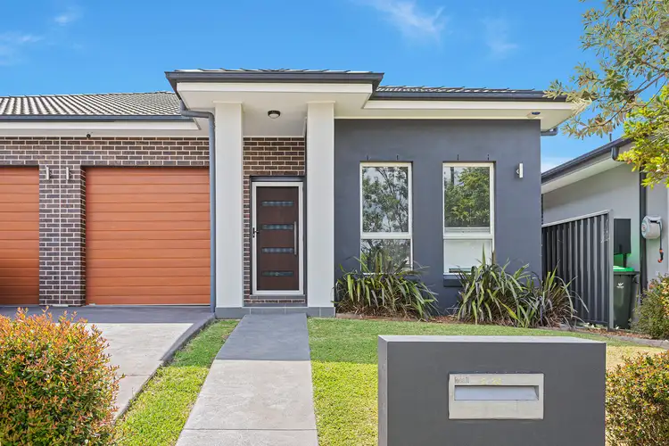 2/23 Wollingurry Street, Haywards Bay NSW 2530
