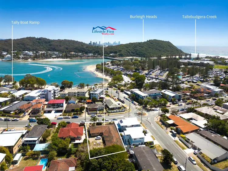 1-6/44 Tallebudgera Drive, Palm Beach QLD 4221