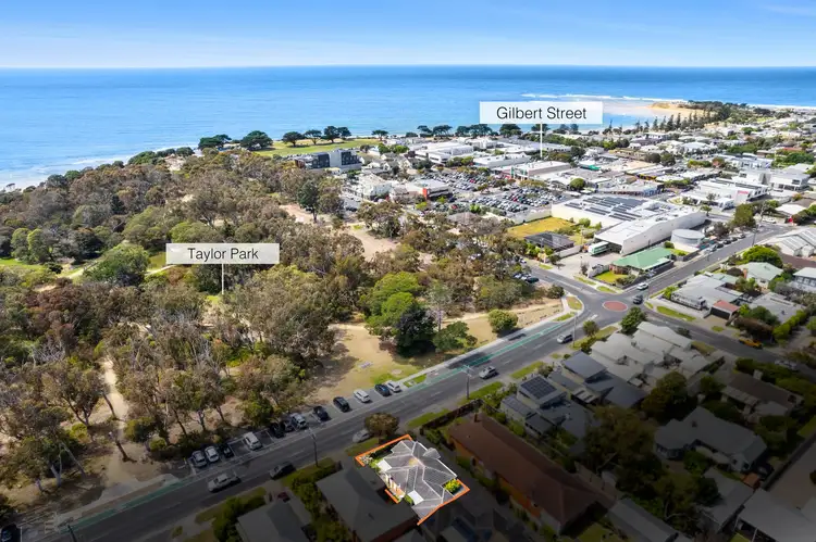 1/9 Fischer Street, Torquay VIC 3228