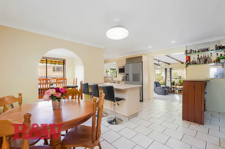 Fourth view of Homely house listing, 2 Oak Place, Bradbury NSW 2560