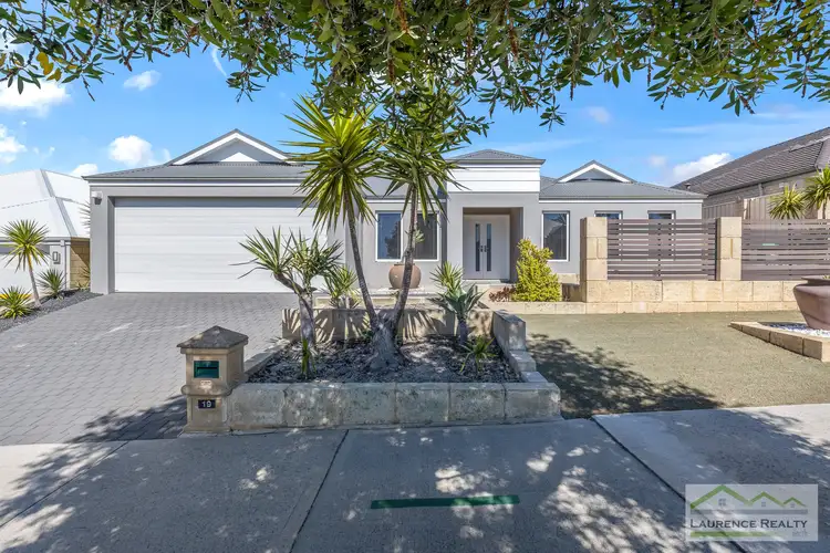 19 Jindalee Boulevard, Jindalee WA 6036