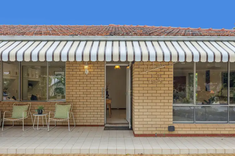 19 Dakin Street, Daglish WA 6008