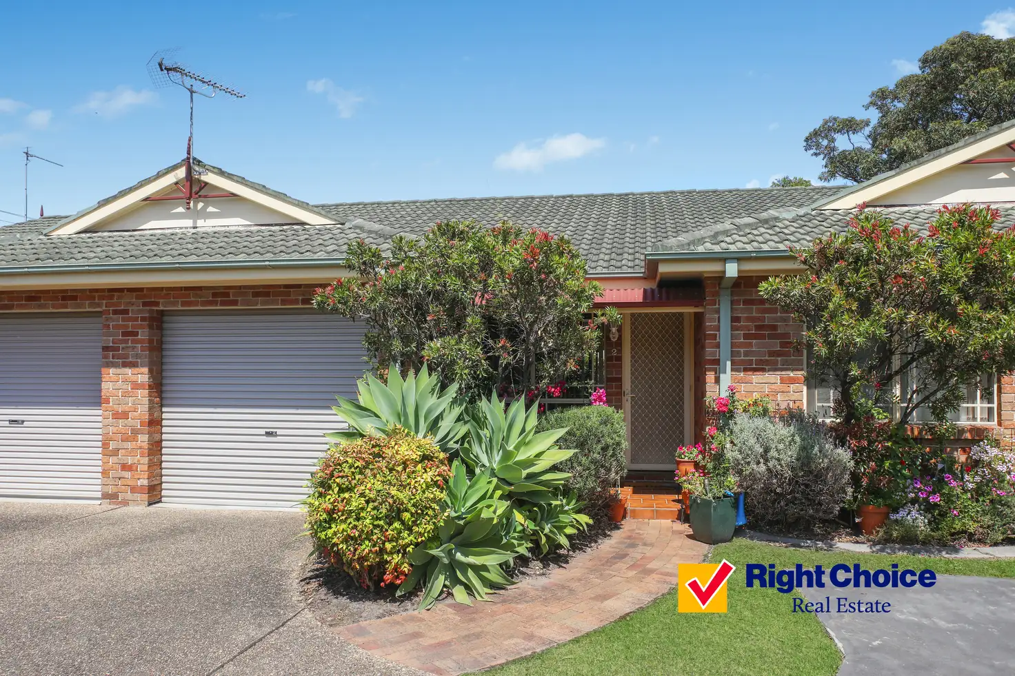 Main view of Homely villa listing, 2/70-72 Darley Street, Shellharbour NSW 2529