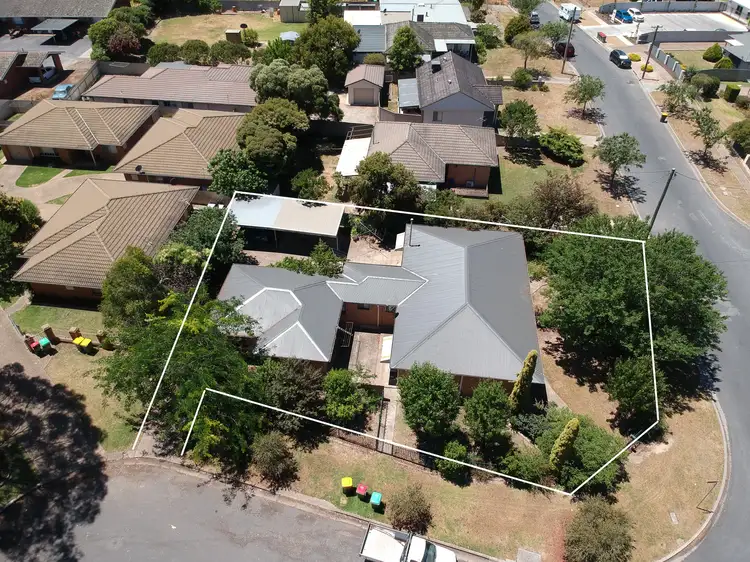 Main view of Homely block of units listing, 27 Higgins Avenue, Wagga Wagga NSW 2650