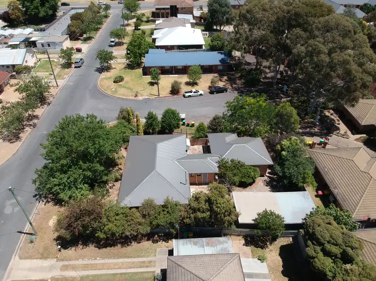 Third view of Homely block of units listing, 27 Higgins Avenue, Wagga Wagga NSW 2650