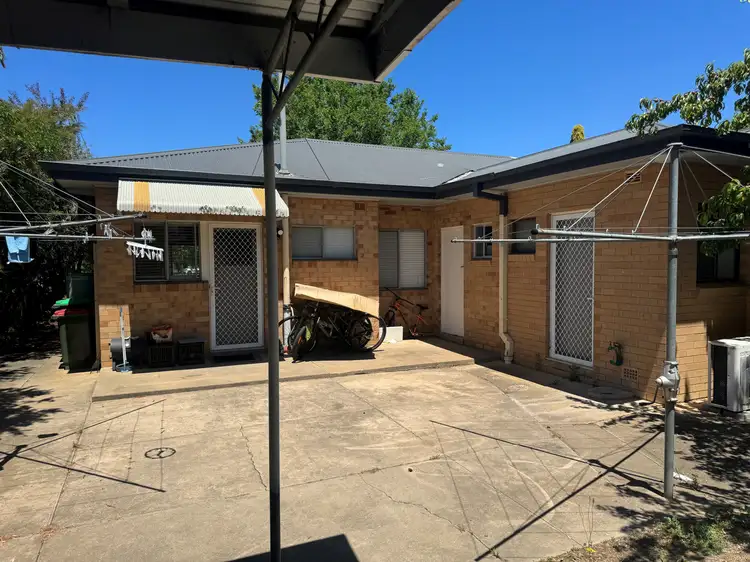 Fifth view of Homely block of units listing, 27 Higgins Avenue, Wagga Wagga NSW 2650