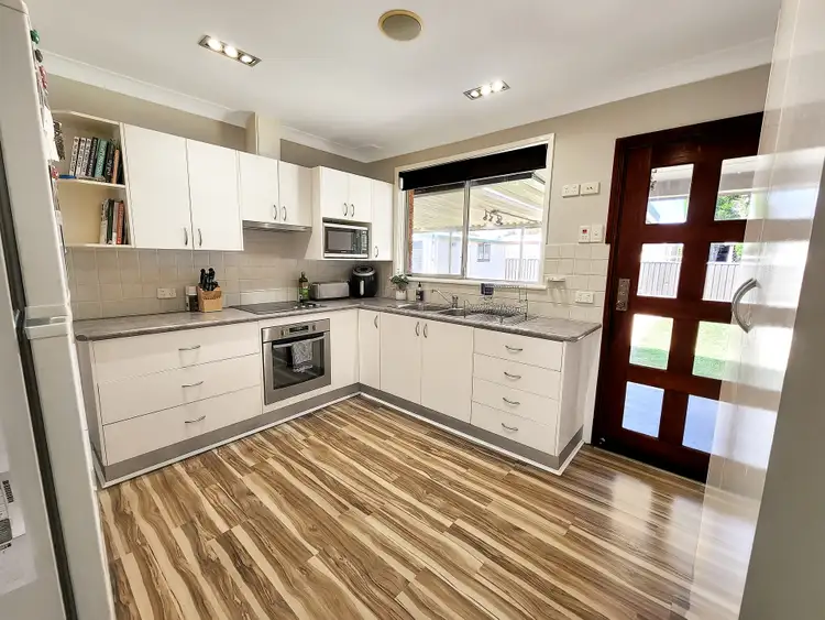 Sixth view of Homely house listing, 32 St James Crescent, Muswellbrook NSW 2333