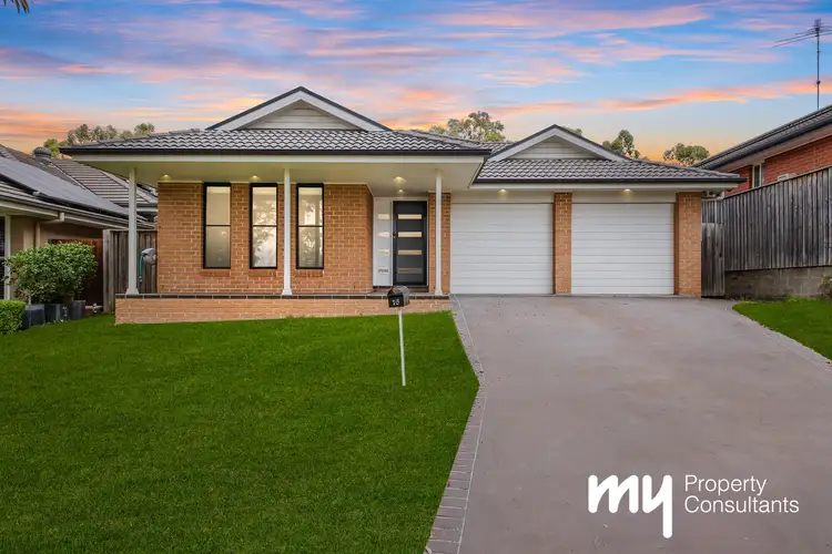 16 Casson Common, Camden Park NSW 2570
