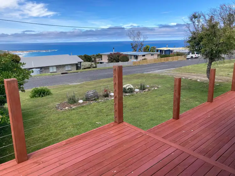 23 Myrtle Street, Grassy TAS 7256