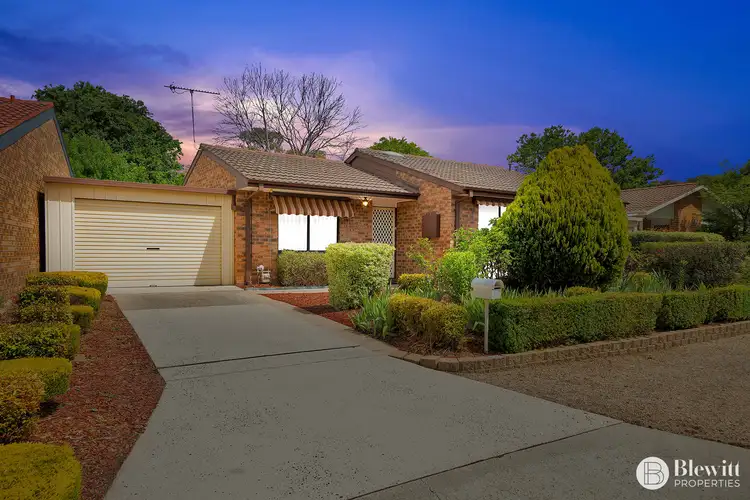 10 Burhop Close, Theodore ACT 2905
