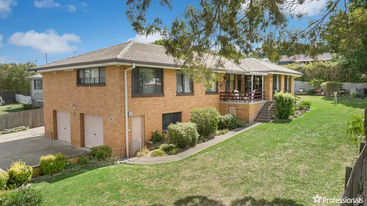 24 Mayfield Avenue, Armidale NSW 2350