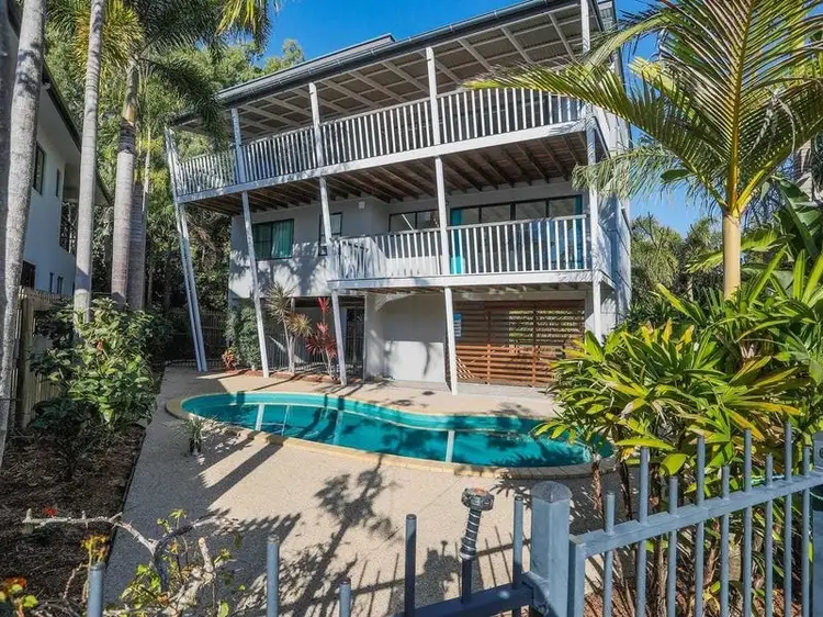 9/3 Mango Avenue, Eimeo QLD 4740