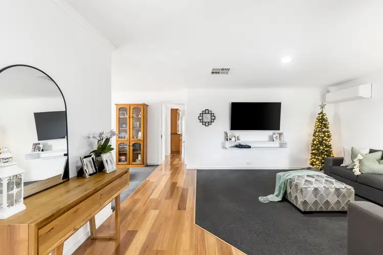 Second view of Homely house listing, 14 Mitchell Court, Attwood VIC 3049
