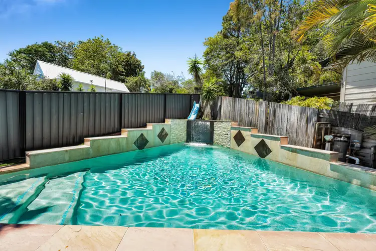 14 Kalamunda Close, Elanora QLD 4221