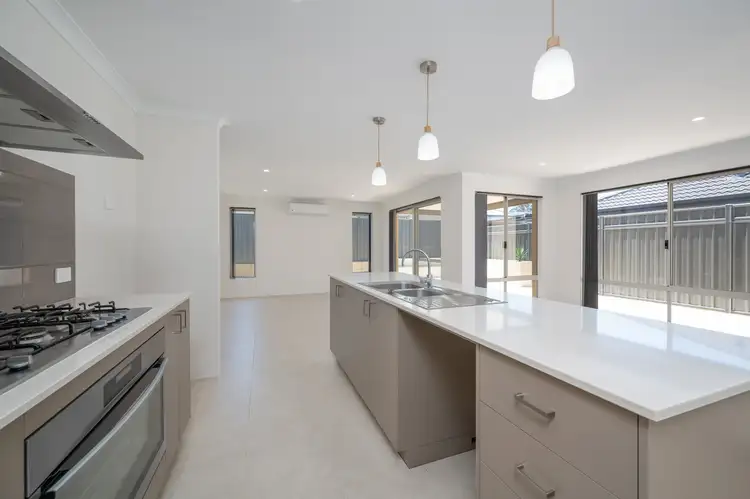 Fifth view of Homely house listing, 8 Barrington Approach, Lakelands WA 6180