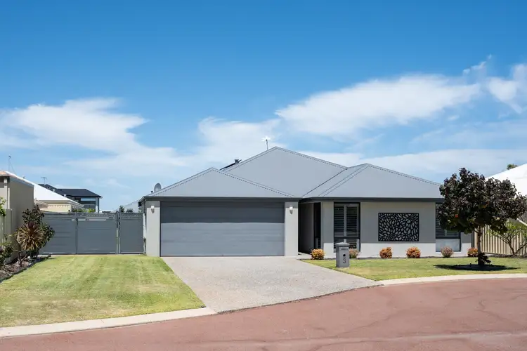 3 Amur Place, Madora Bay WA 6210