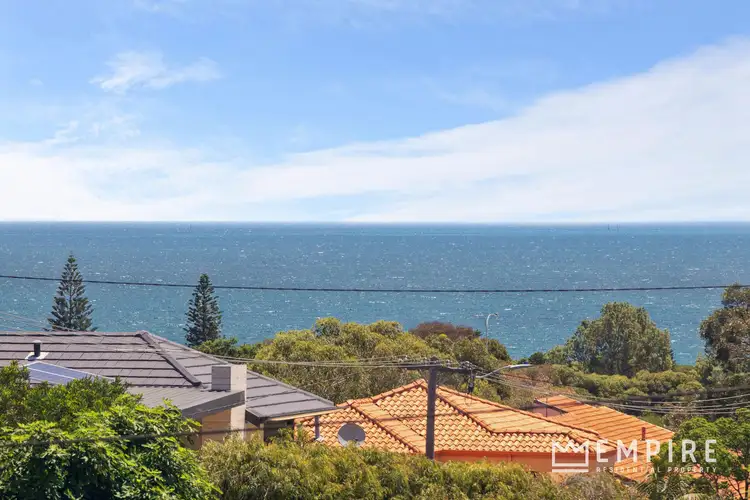 18 Christine Crescent, Coogee WA 6166