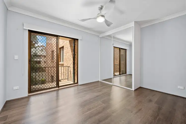 Third view of Homely apartment listing, 6/227-231 Targo Road,, Girraween NSW 2145