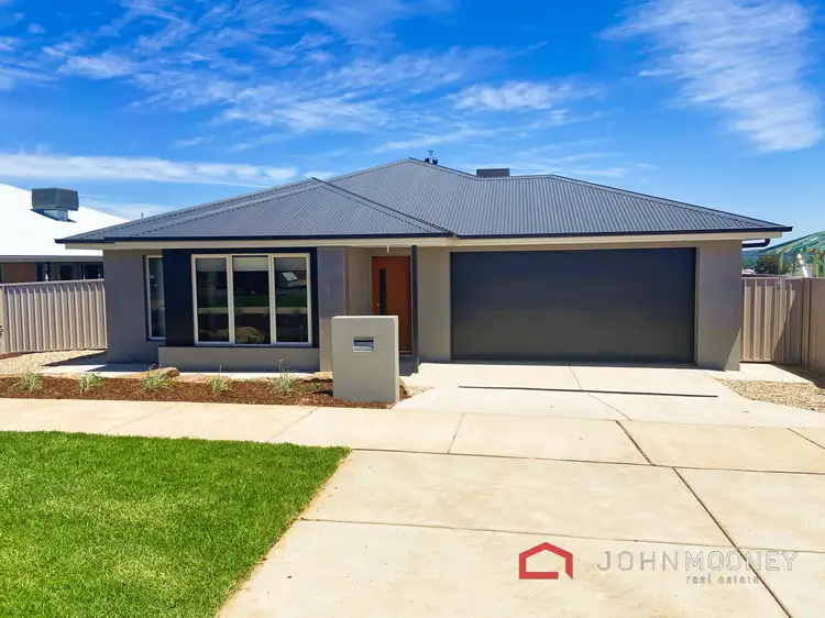 62 Jumbuck Drive, Gobbagombalin NSW 2650