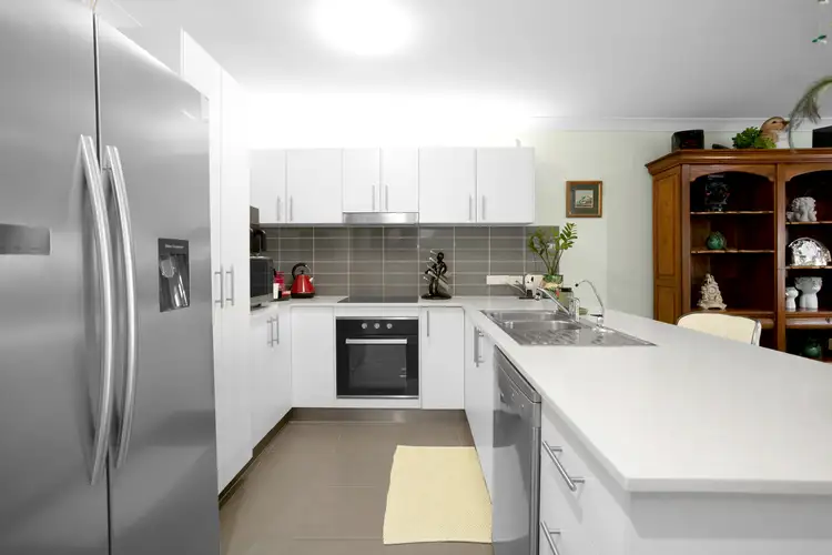 Fifth view of Homely unit listing, 1/57 Phoenix Crescent, Rural View QLD 4740