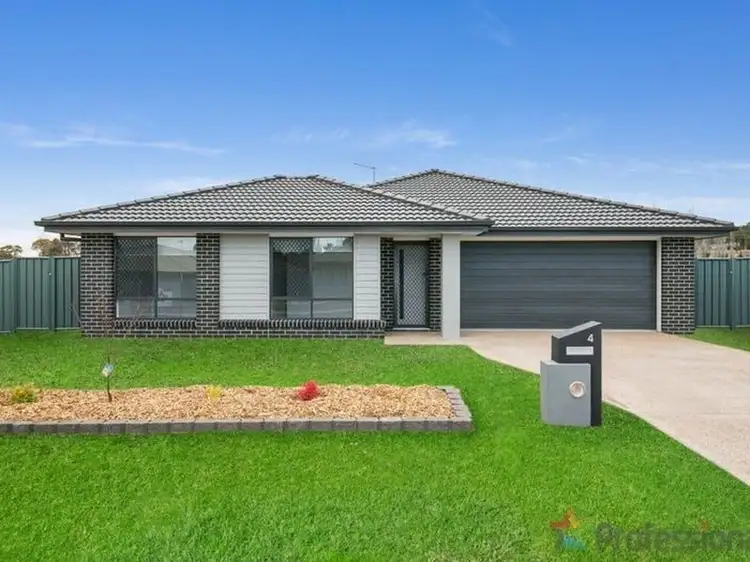 4 Dala Lane, Armidale NSW 2350