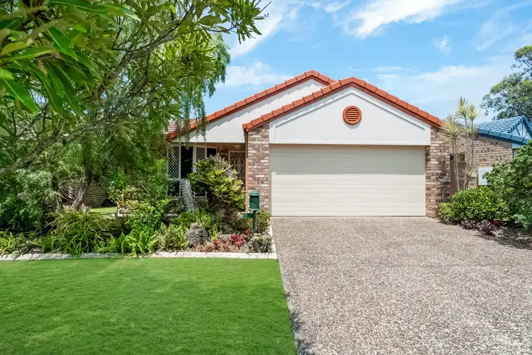 4 Typha Place, Elanora QLD 4221