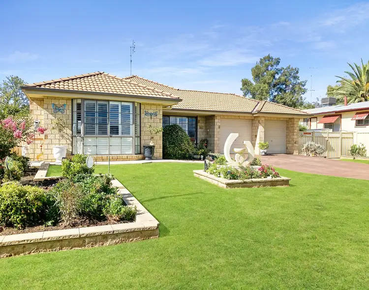 114 Mitchell Street, Parkes NSW 2870
