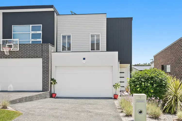4 Venus Road, Dunmore NSW 2529