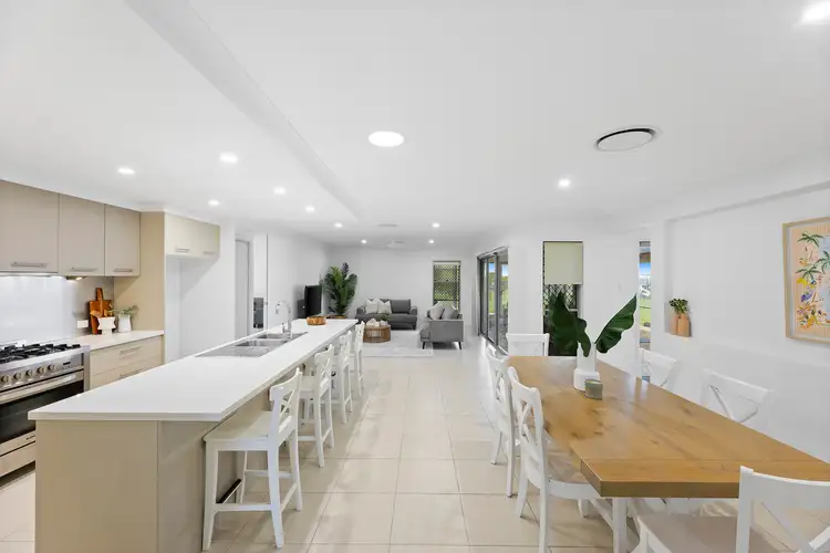 55 Hilltop Drive, Gowrie Junction QLD 4352