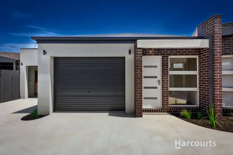 2/11 Joules Court, Deer Park VIC 3023