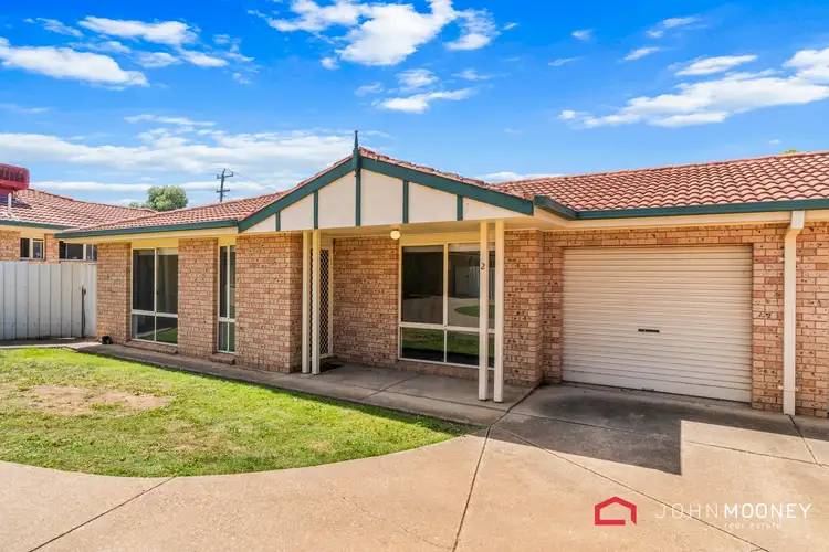 2/26 Bulolo Street, Ashmont NSW 2650