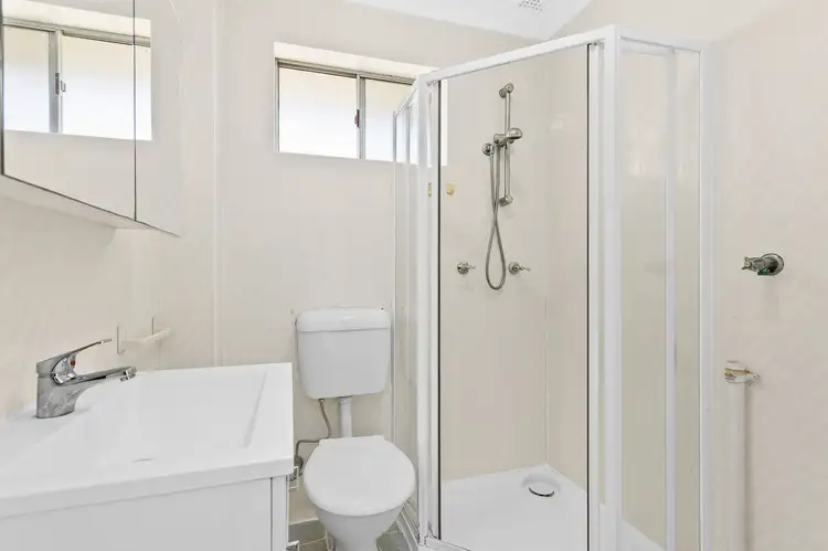 Sixth view of Homely unit listing, 4/21 Kemblawarra Road, Warrawong NSW 2502