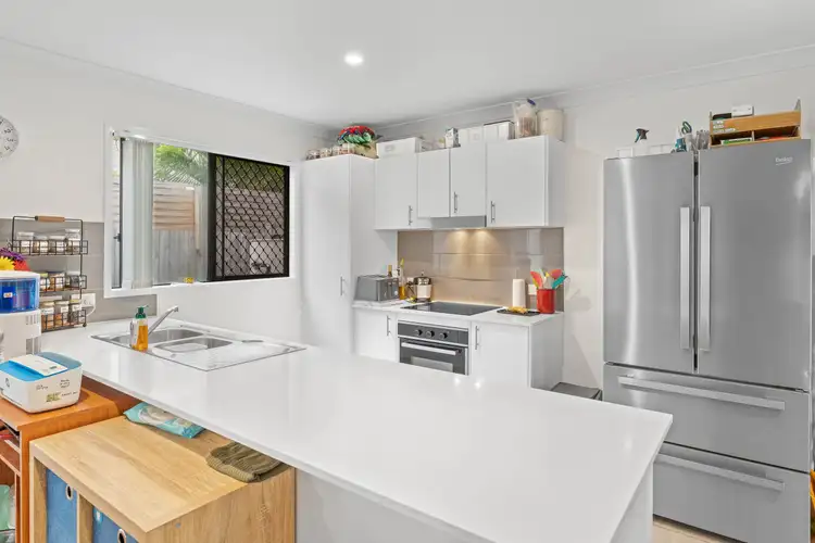 Sixth view of Homely semi-detached listing, 1 Pinelands Street, Loganlea QLD 4131