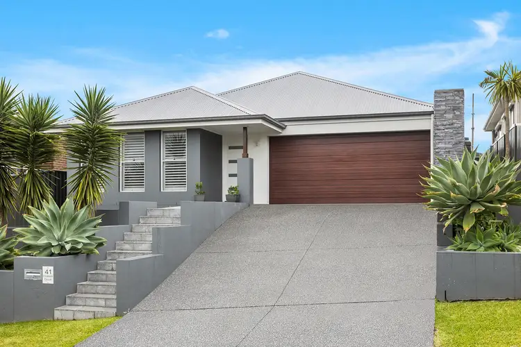41 Elizabeth Circuit, Flinders NSW 2529