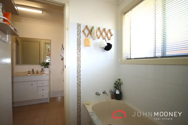 Fourth view of Homely house listing, 2 Lockett Place, Tolland NSW 2650