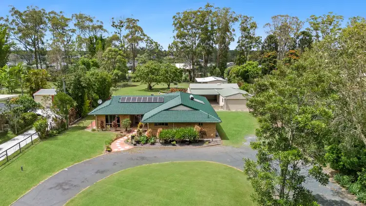 33-35 Bade Crescent, Elimbah QLD 4516