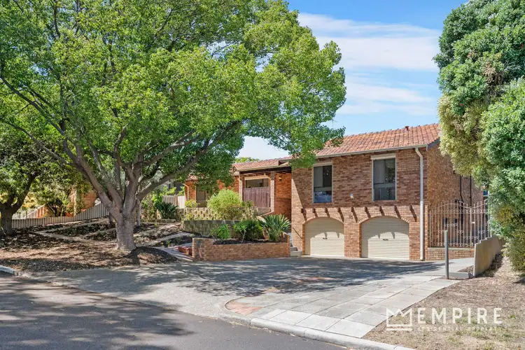 10 Mannion Way, Kardinya WA 6163