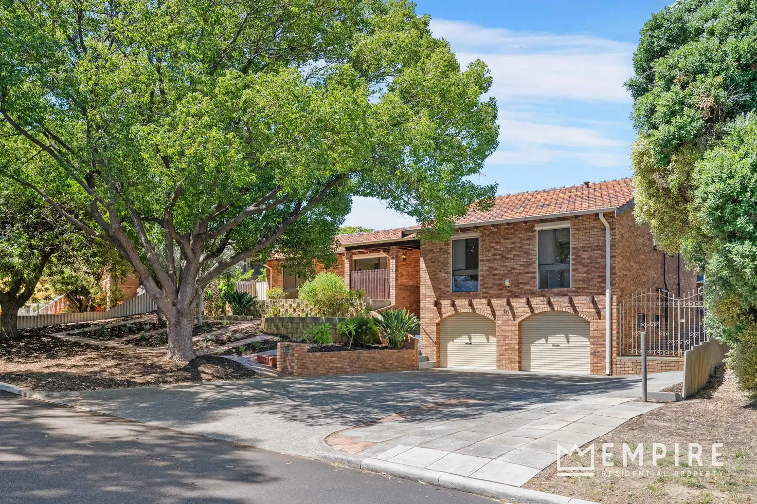 Main view of Homely house listing, 10 Mannion Way, Kardinya WA 6163